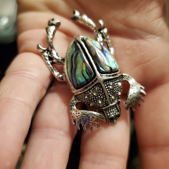 New Abalone Shell Pin Brooch. - Picture 7 of 16